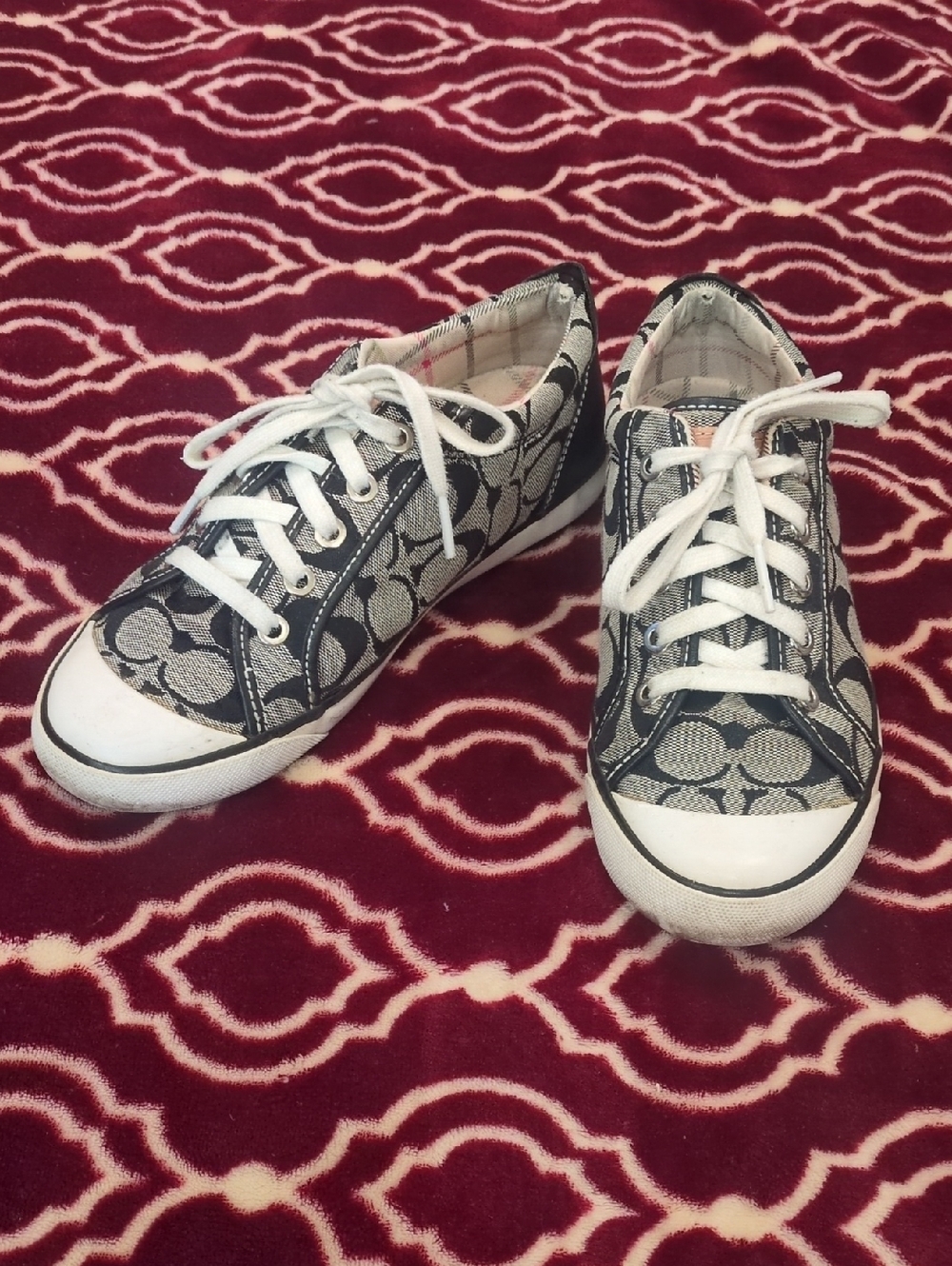 Coach Women's Black, Gray, and White Signature Canvas Sneakers size 7.5